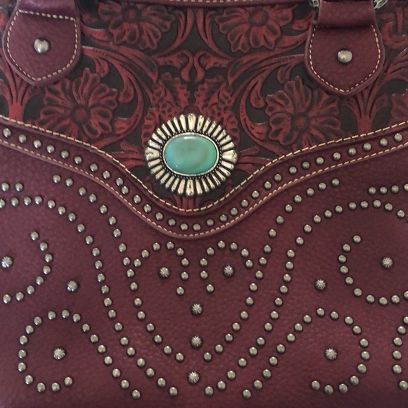 NWT Trinity Ranch Wedtern Tooled Studded Turquoise Shoulder Bag Merlot - Picture 15 of 16